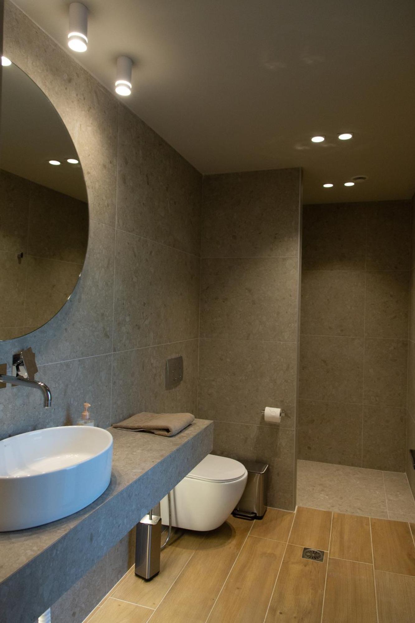 Νεακιτοσ Luxury Apartments นิกิติ ภายนอก รูปภาพ